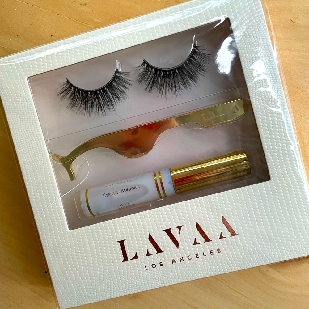 Lavaa Los Angeles Flirty Lash Set